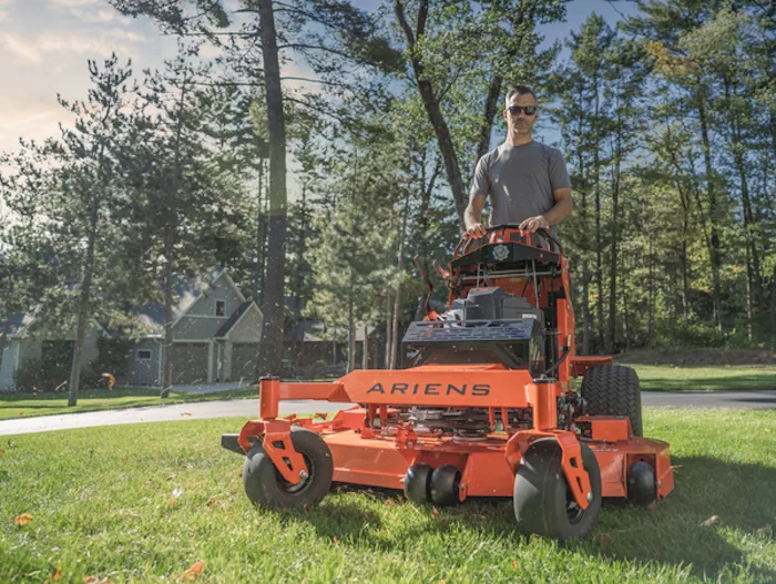 Ariens RIDGELINE Stand-On Mower.jpg