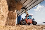 JLG AG519 Telehandler_Bales.jpg