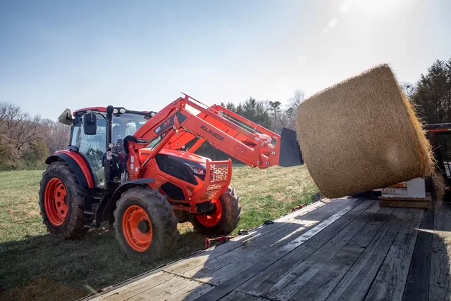 hay truck