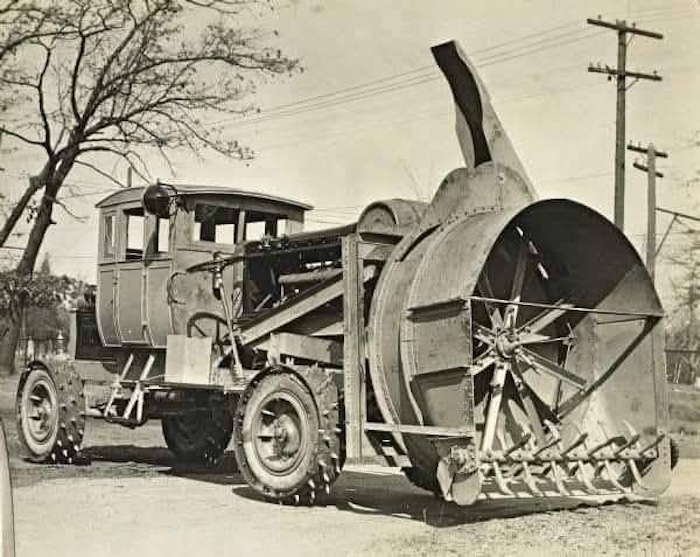 snow-blower-botw.jpg