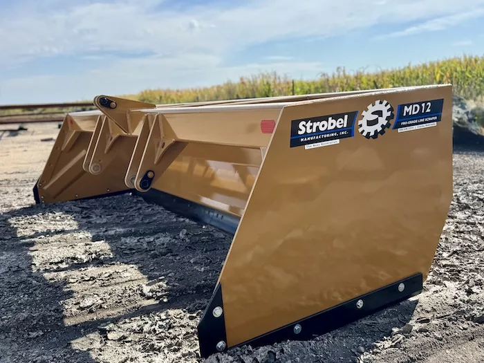 Strobel Mfg. MD12 with 3-Pt. Hitch copy.JPG