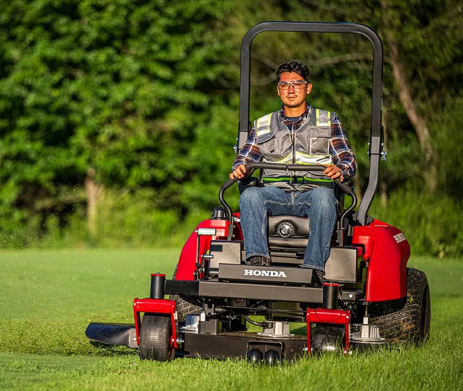 Honda PreZision ZTR Mower.jpg
