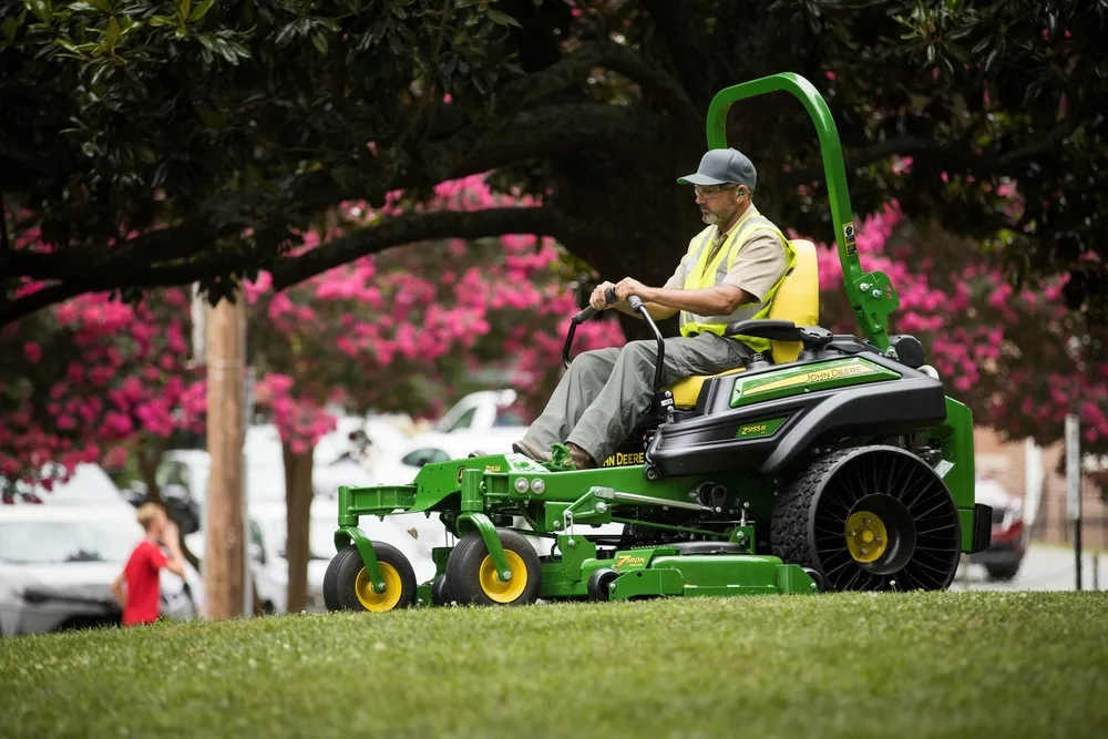 Z955R ZTrak Mower