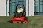 kubota-z700-2.jpg kubota-z700-2.jpg