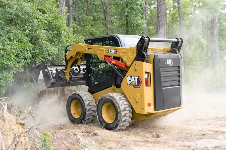 D3 Series Skid Steer and Compact Track Loaders