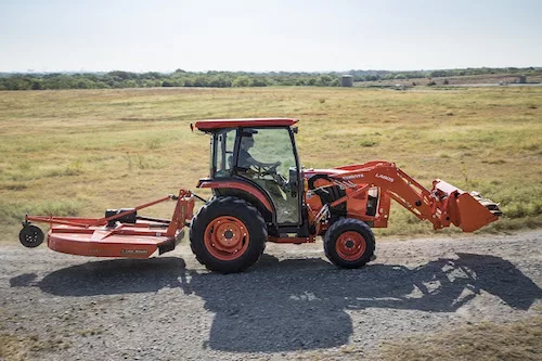 Kubota L3560
