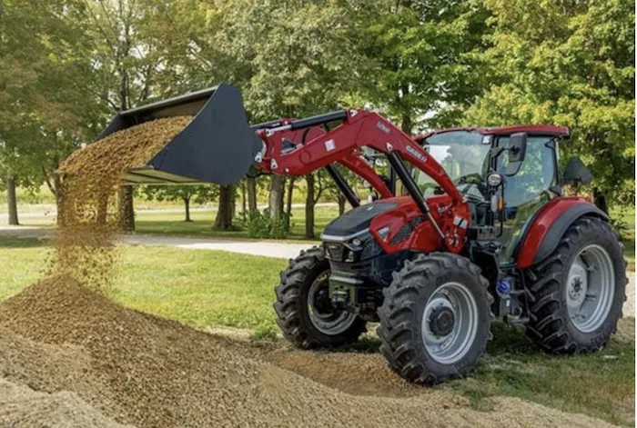 Case IH Farmall C image.png