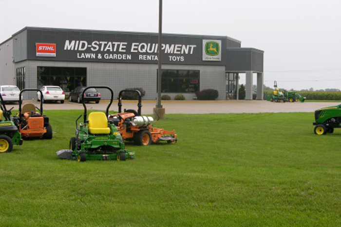 Rural Lifestyle Dealer of the Year 2012: Mid-State Equipment