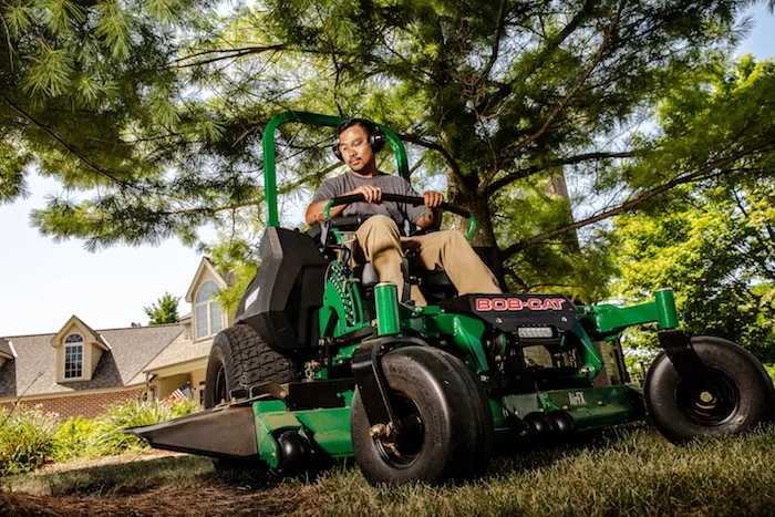 BOB-CAT Predator-Pro 7000 ZT Mower_0519 copy
