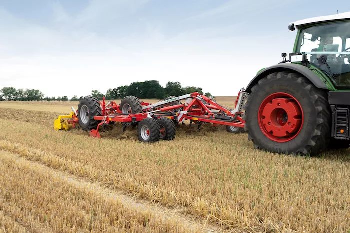 Pöttinger Terria Trailed Stubble Cultivator_0820 copy