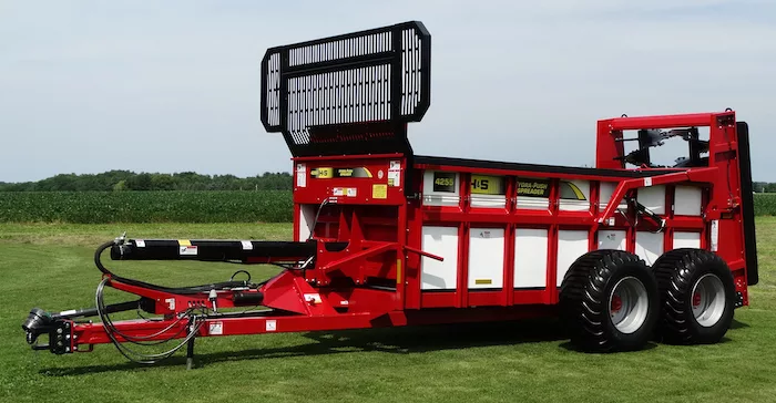 H&S Mfg. HYDRA-PUSH Manure Spreaders_0921 copy