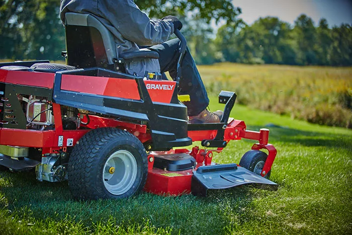 Gravely-ZT-X_2.jpg
