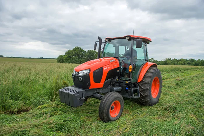 Kubota M5